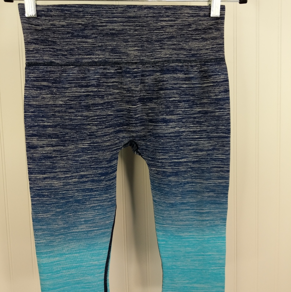 Electric Yoga Seamless Ombre Crop Leggings Xs/S View 6